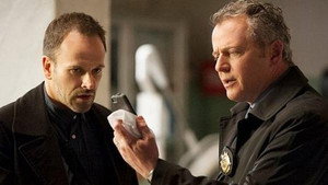 Элементарно: 1 сезон 24 серия