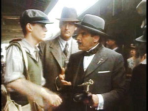 Пуаро Агаты Кристи: 3 сезон 4 серия