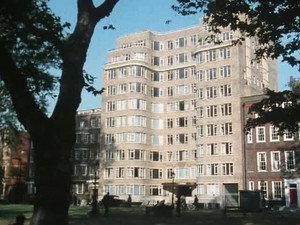 Пуаро Агаты Кристи: 1 сезон 1 серия